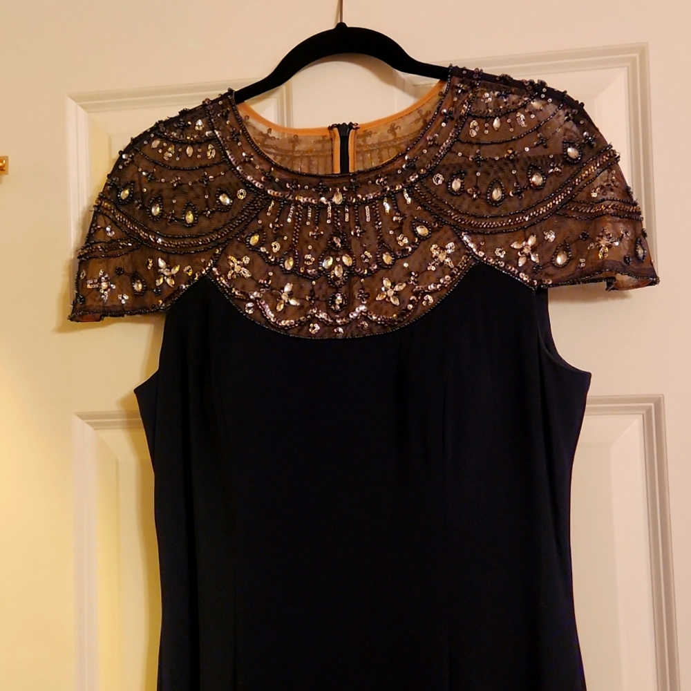 Betsy Adam Classic Navy Blue full length dress size 14